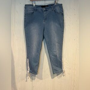 THORN Blue Lace Up Cropped Jeans Women's Size 16